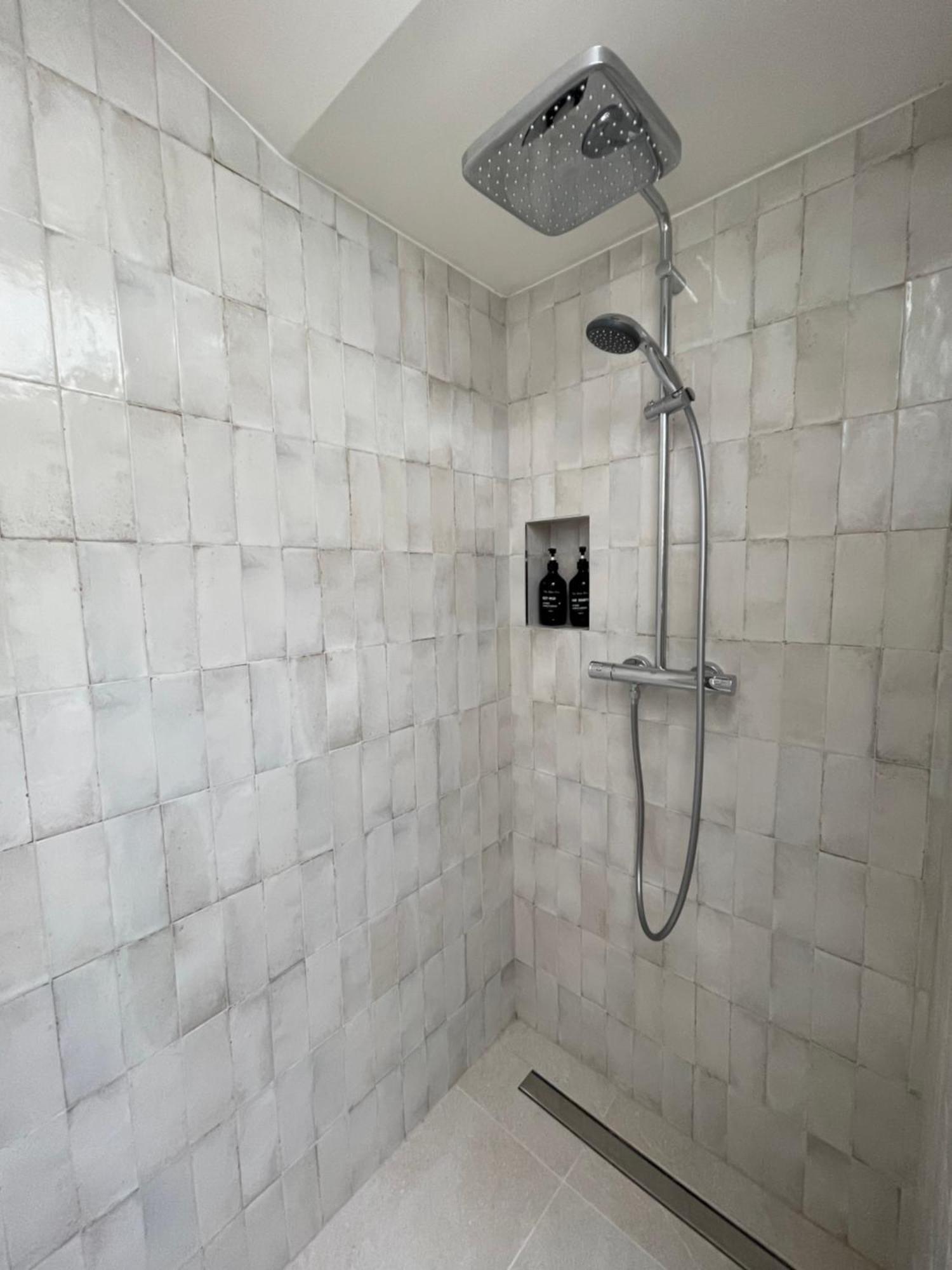 Villa D'Alba Guest House 奇文纳 外观 照片